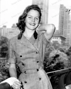 8x10 Película Negativo Lee Remic Hermoso Retrato de Moda Ciudad de Nueva York #482 - Imagen 1 de 1