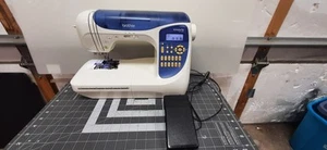 Brother Innov-is NX600 Sewing / Emroidery Machine. Works, Includes Acessories. - Picture 1 of 14