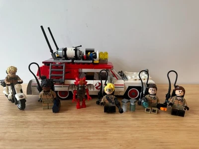 Lego 75828 Ghostbusters Ecto-1 w/ All Mini Figures - Near Complete, No Manual - Image 1 of 4