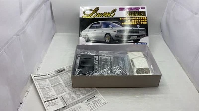FUJ038605 Fujimi Nissan Laurel Hardtop 2000 Medalist (C230 Later) 1/24 kit - Immagine 1 di 3
