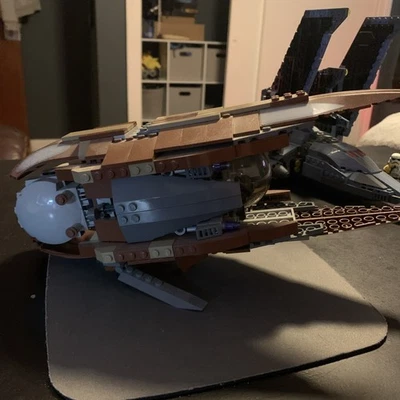 LEGO Star Wars: Count Dooku's Solar Sailer (7752) solo nave y droide Foto 1 de 2