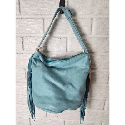 Bolso Cartera Luna Cuero Azul Caribe Flecos Hecho en Georgia EE. UU. Forrado Nuevo con Etiquetas $268 Foto 1 de 4