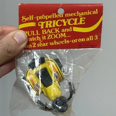 De colección 1980 ATV Juguete Honda 250R Tres Ruedas Hong Kong Pull Back Diecast Nuevo Leer Foto 1 de 4