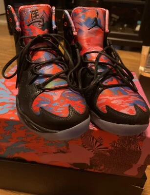 Jordan Melo M10 YOTH Foto 1 de 4