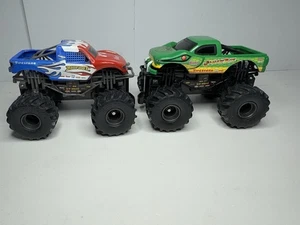 New Bright RC Bigfoot & Snakebite Monster Truck 1:43 - *Powers On/No Remotes* - Picture 1 of 22