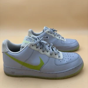 Nike Sneakers Air Force 1 '07 LV8 3 Wolf Grey Hot Shyt Size M 10.5 CD0888-002 - Picture 1 of 8