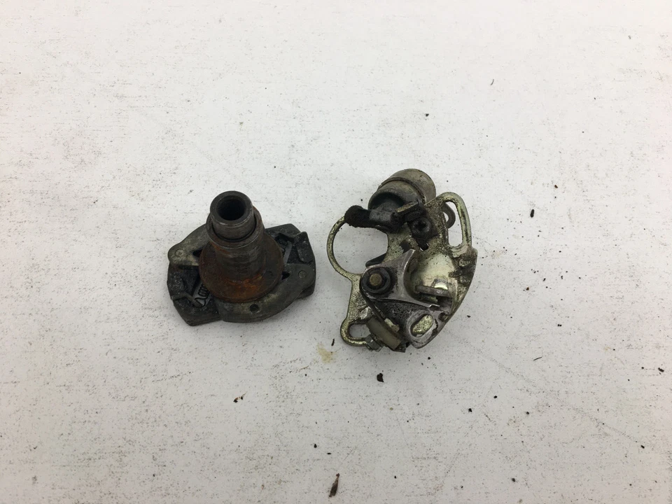 Yamaha L2 Yl2 OEM Ignition Trigger and Pickup - Image 1 of 3