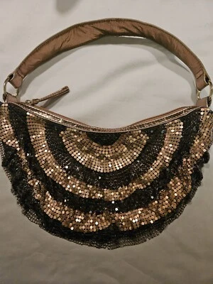 Bolso Cartera Bebe Dorado/Negro Malla Metálica con Volantes Noche Hombro  Foto 1 de 4