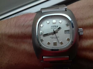 Jupex AUTOMATIC CALENDAR SQUARE VINTAGE COLLECTION NOS WATCH SWISS MADE MONTRE - Foto 1 di 12