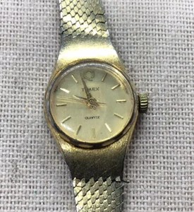 Vintage Ladies Timex Wrist Watch "AS IS" W740 - Picture 1 of 5