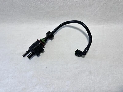 Chevrolet Cruze 2016-2019 válvula de control de purga de bote de vapor de combustible OEM Foto 1 de 4