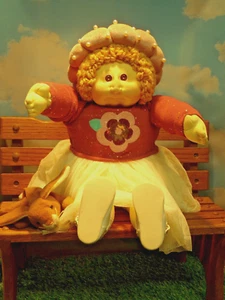 CABBAGE PATCH SOFT SCULPTURE XAVIER ROBERT GIRL REDRESSED - Picture 1 of 7