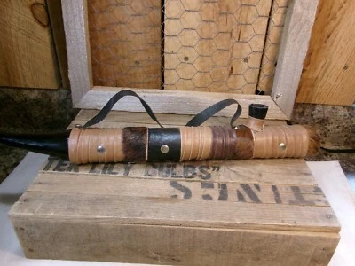 Piel de vaca ~ pipa de paz decorativa de cuerno pulido Foto 1 de 4