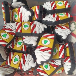 2 Stück Silikon Focal Bead, Perlenbares Zubehör Eis - Bild 1 von 1