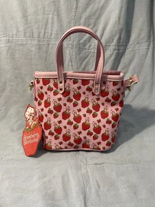 NEU The World of Strawberry Shortcake Mini rot/rosa Crossbody Accessoire Tasche Handtasche - Bild 1 von 5
