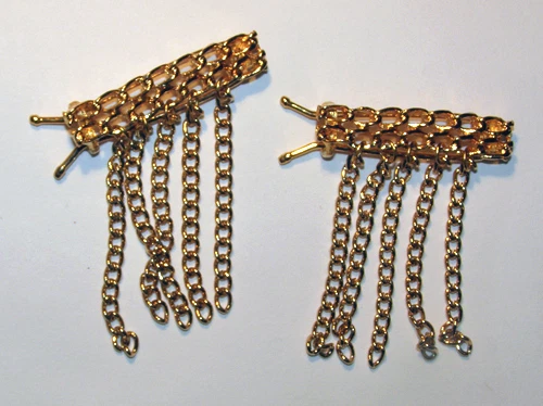VINTAGE 2 GOLD METAL CHAIN FRINGE HAIR BARRETTES HAIR CLIPS • 1.5 inches - Image 1 of 1