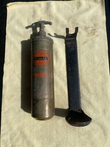 Vintage General Quick Aid Fire Guard Model 85 HD Brass Fire Extinguisher (Empty) - Picture 1 of 22