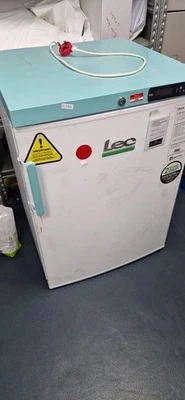 LEC LSF151UK Laboratory Freezer 151L Capacity Solid Door Precision Cooling - Image 1 of 3