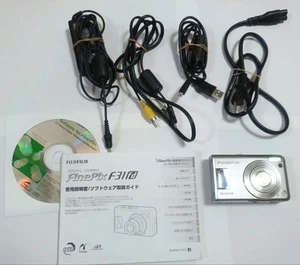 FUJIFILM FinePix F31fd Compact Digital Camera with Accessories Tested Condition - Picture 1 of 12