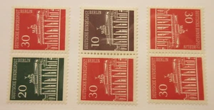 BERLIN Zusammendrucke Michel: W44, W45, K6, MNH, Lot24, Cat €4.20 - Picture 1 of 1