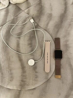 Apple Watch Serie 4 40 Mm - Immagine 1 di 2