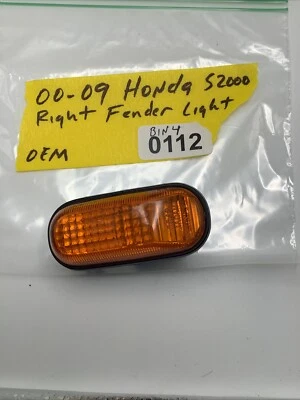 00-09 GUARDABARROS DELANTERO DERECHO HONDA S2000 LUZ MARCADORA NARANJA OEM Stanley 3842 Foto 1 de 4