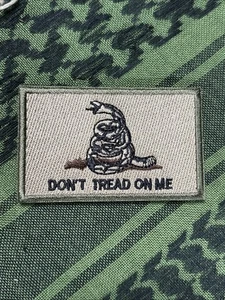 Don’t Tread On Me… Morale Patch ~3x2” Hook & Loop Tactical Gear Patch - Bild 1 von 4