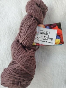 Twisted Sisters "Daktari" Monochromatic Variegate Yarn Slubbed Cotton Mink - Picture 1 of 3