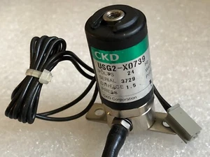 Lote de 1 válvula solenoide CKD USG2-X0739 - Imagen 1 de 6