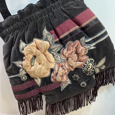 OOAK Artisan Handmade Cross Body Hand Bag Purse With 3D Floral Appliqué Fringe Foto 1 de 4
