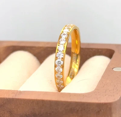 Anillo de promesa de titanio de oro amarillo con incrustaciones de circonita cúbica de media eternidad anillo de regalo de noviembre Foto 1 de 4