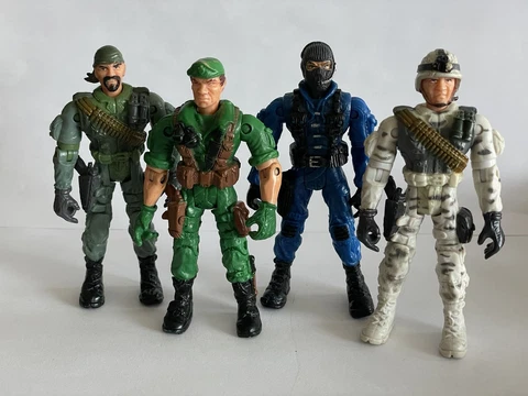 Lanard The Corps Action Figures 2003 3.75” GI Joe Military Cover