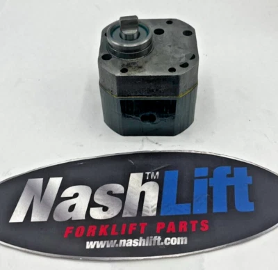 7023572 JLG Hydraulic Pump SK24091224JE - Image 1 of 2