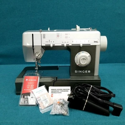 SINGER CG-550 C Stitch Commercial Grade Sewing Machine w/ Pedal WORKS, READ!  - Image 1 of 4
