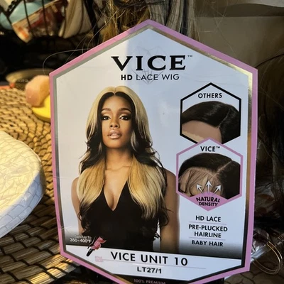 VICE UNIT 10~ Lt27/1 HD full Lace Wig “ SKUNK” Style Color Gorgeous!!Synthetic  - Image 1 of 4