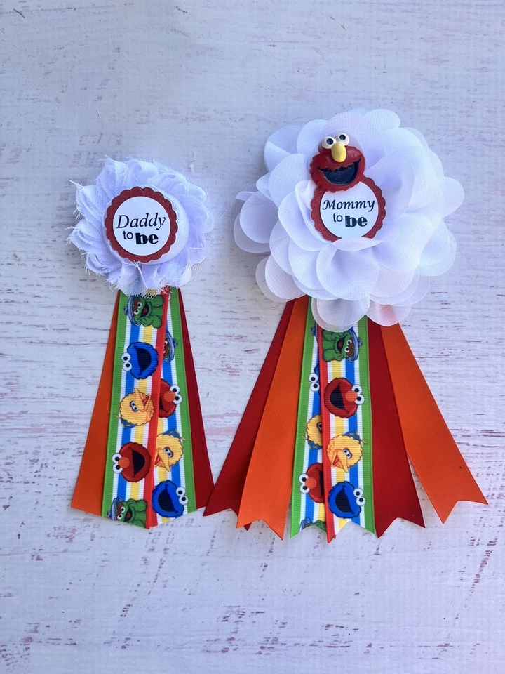 Ramillete de baby shower Elmo, prendedores de baby shower para mamá y papá Foto 1 de 1