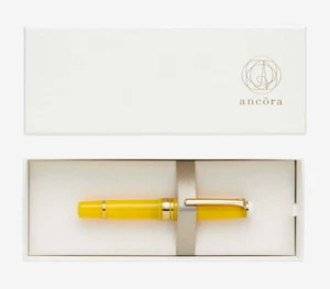 SAILOR Birthstone x Birth Flower Fountain Pen November Ver. Cyclamen 14K Nib MF - Picture 1 of 8