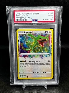 Pokémon SWSH Rayquaza Vivid Voltage #138 2020 PSA 9 como nuevo - Imagen 1 de 2