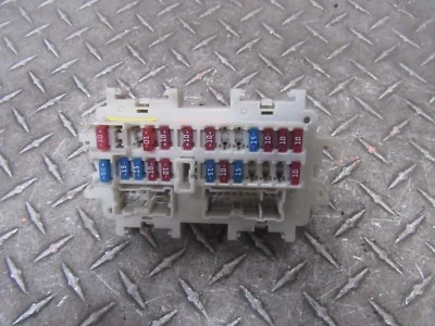 2006 NISSAN ALTIMA FUSE BOX INTERIOR UNDER DASH CABIN FUSEBOX 3.5L - Image 1 of 4