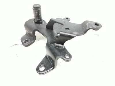 Suporte de montagem de cilindro mestre de freio traseiro 16 Honda CTX700 - Imagem 1 de 4