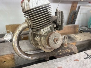 Mobylette ,50cc engine for spares, complete with carb. - Picture 1 of 1