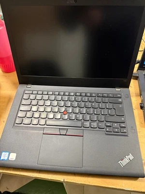 Laptop Intel i5-8350U 1.70GHz – 8GB RAM – SSD 256GB – Batteria e Caricatore Nuov - Immagine 1 di 4