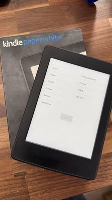 Amazon Kindle Paperwhite 4GB, Wi-Fi, 6 Zoll - Schwarz - Bild 1 von 4