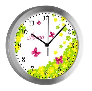 Kinderuhr mit Namen Kinder Funkuhr leise Wanduhr Kinderzimmer Uhr Schmetterling - Bild 1 von 6