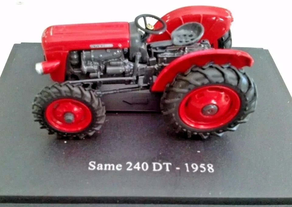 HACHETTE Trattore Tractor Tracteur Same 240 DT - 1958  livrea rosso Scala 0 1:43 - Immagine 1 di 1