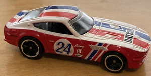 Hot Wheels 2011 Treasure Hunt Datsun 240Z #12/15 Loose car - Picture 1 of 12