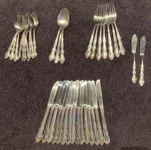 Imperial International Fleurette 41-teiliges Edelstahl-Besteckset Vintage - Bild 1 von 8