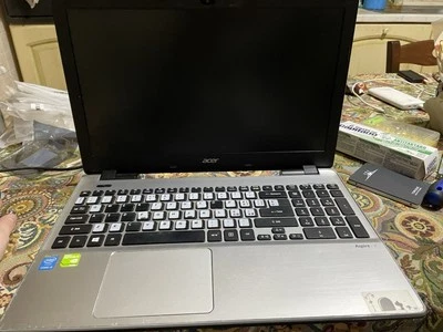 Notebook Acer V3 572 I5 - Immagine 1 di 4
