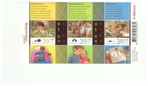 NETHERLANDS SC.B743-744 2005 CHILDREN'S ILLUSTRATIONS MNH S/S BK2 - Bild 1 von 2