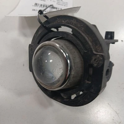 Faro antiniebla montado en parachoques para Dodge Challenger 13-23 Foto 1 de 4